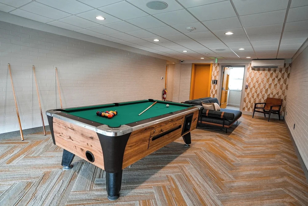 The Boulevard Hotel