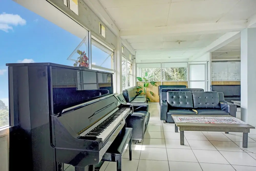 Collection O Gapura Hotel - 6 Hour Stay
