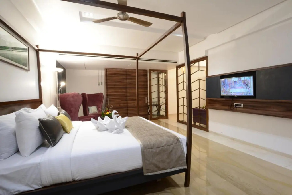 Hotel Maple IVY