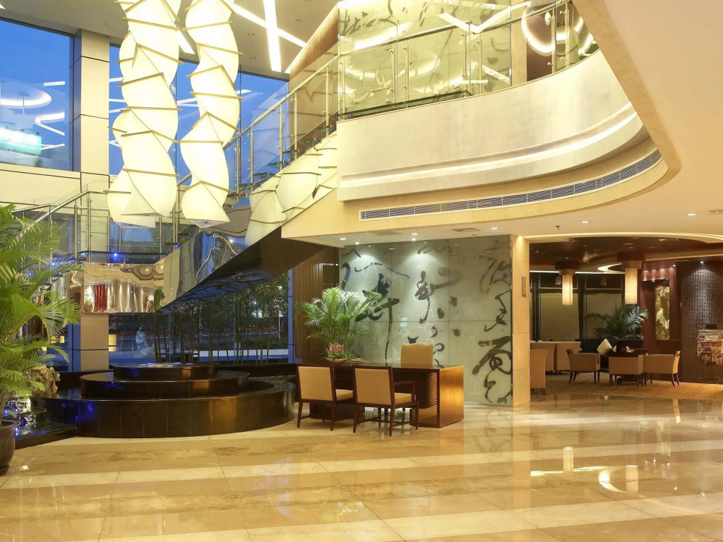 Fangyuan Jinling Plaza