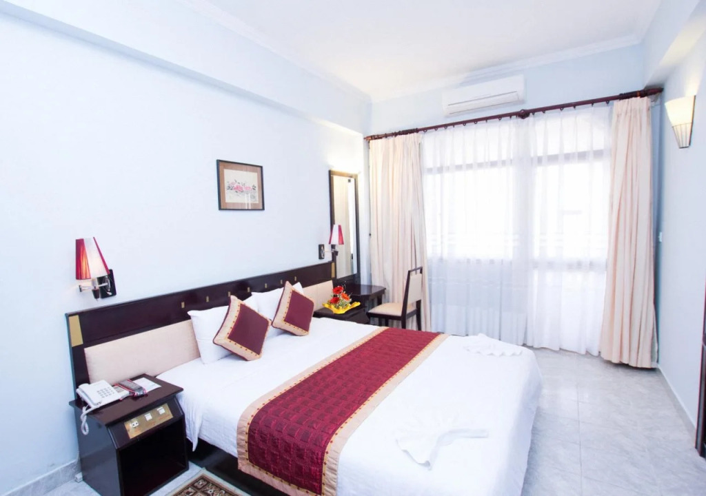 My Le Hotel