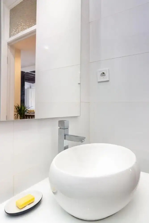 Boho-Chic Santos Apartment: Industriais 7