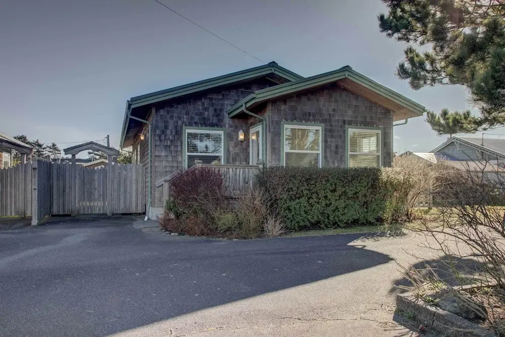 Chic 'summer House Cottage' Walk to Ocean!