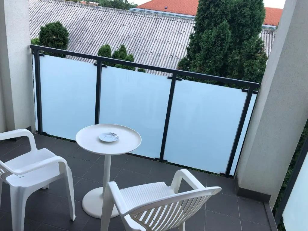 Belle Casa 34