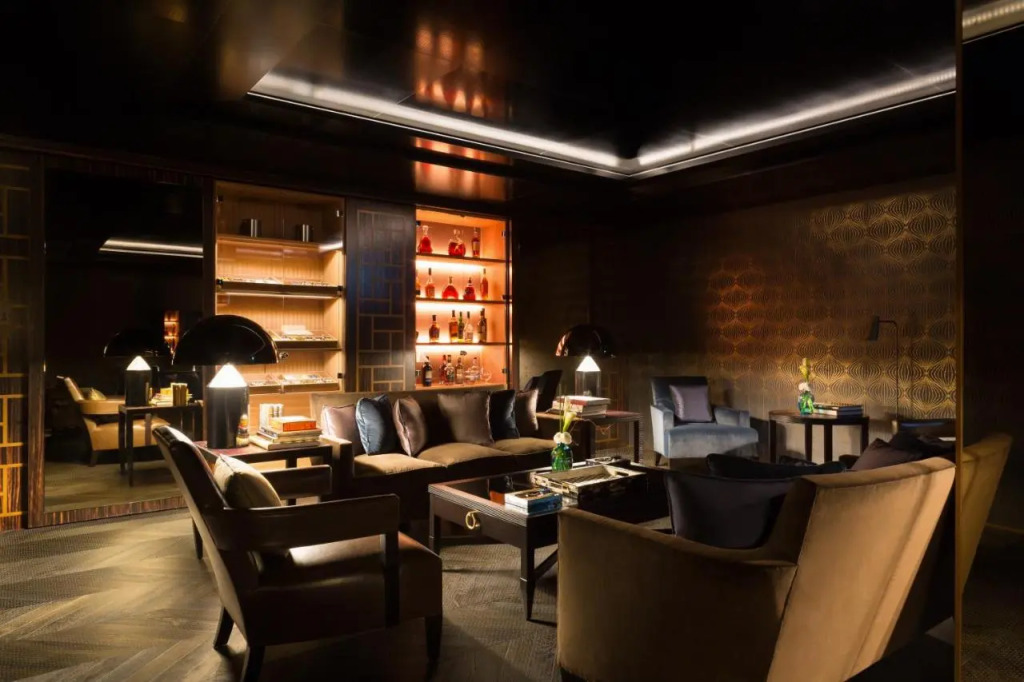 The Woodward - Auberge Collection