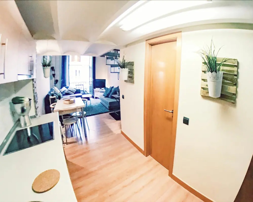 Lollipop Flats City Centre Grand Suite