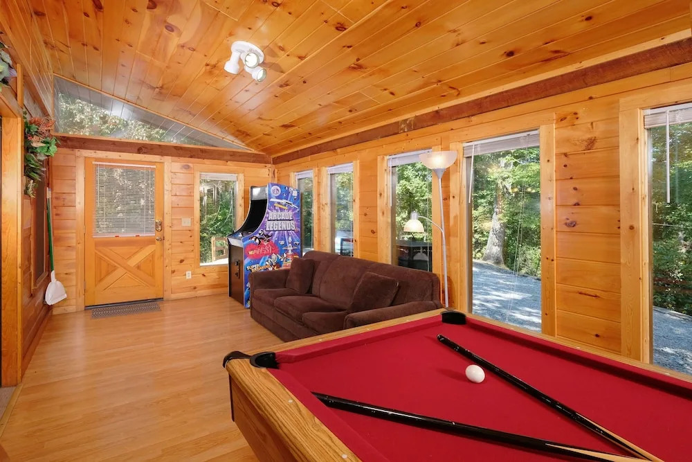 Ultimate Seclusion 1 Bedroom 2 Bathrooms Cabin