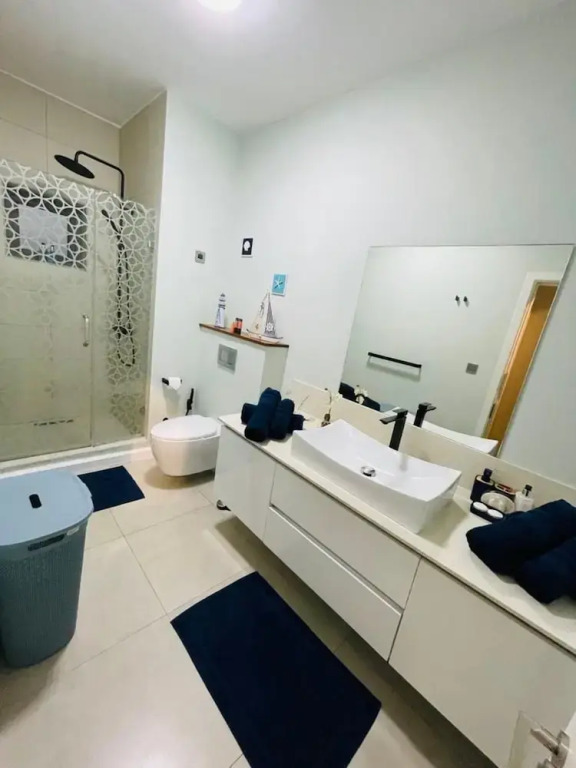 Beautiful Luxury 2-bed Apartment in Pereybere