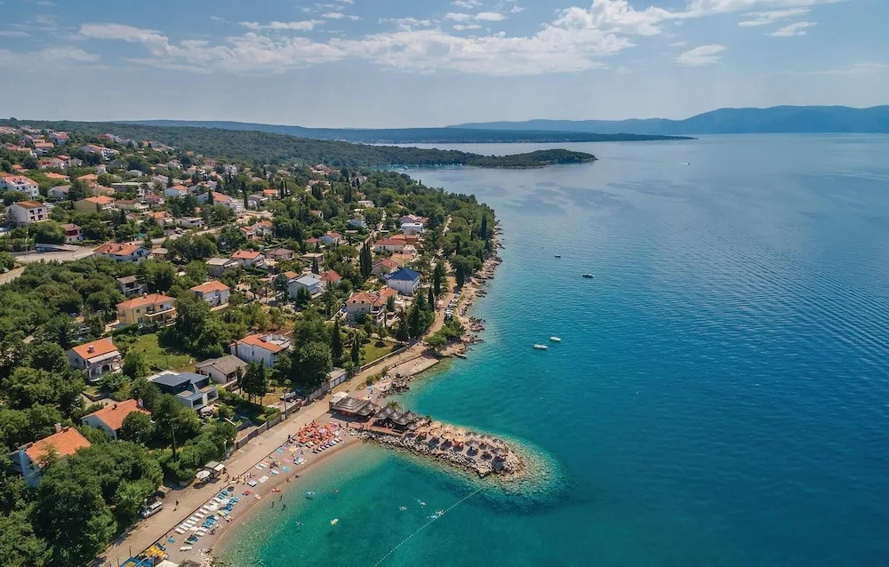 Amazing Apartment in Njivice With Wifi and 1 Bedrooms