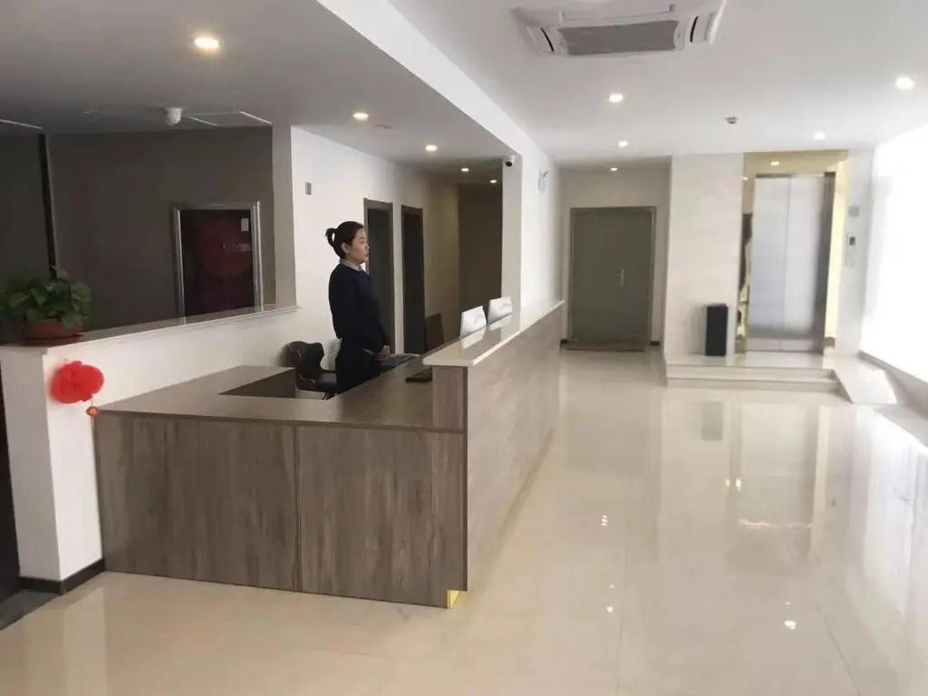 7Days Premium Zibo Zhoucun Zhoulong Road Furniture Market Branch