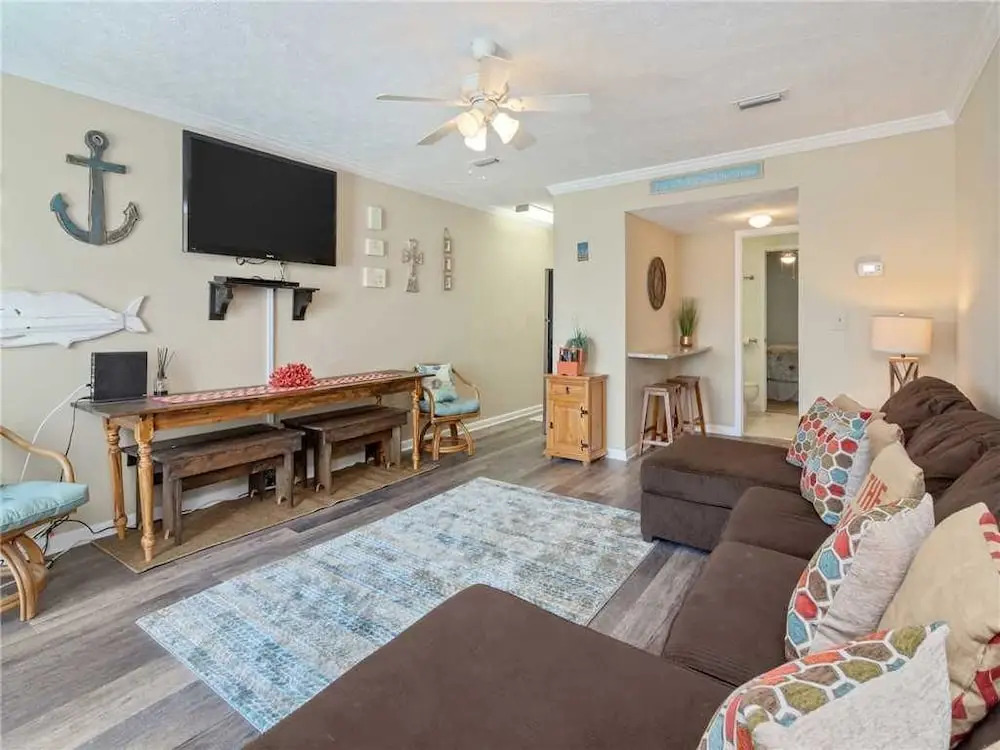 Lullwater 405A - Two Bedroom Condo