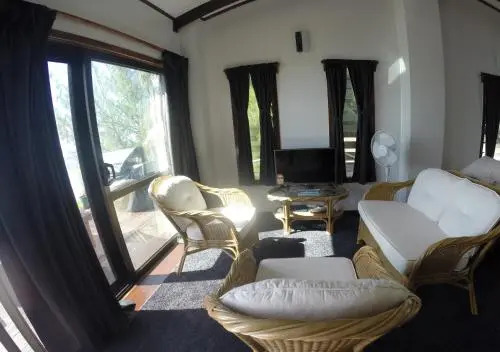 Vaiorea Beach House