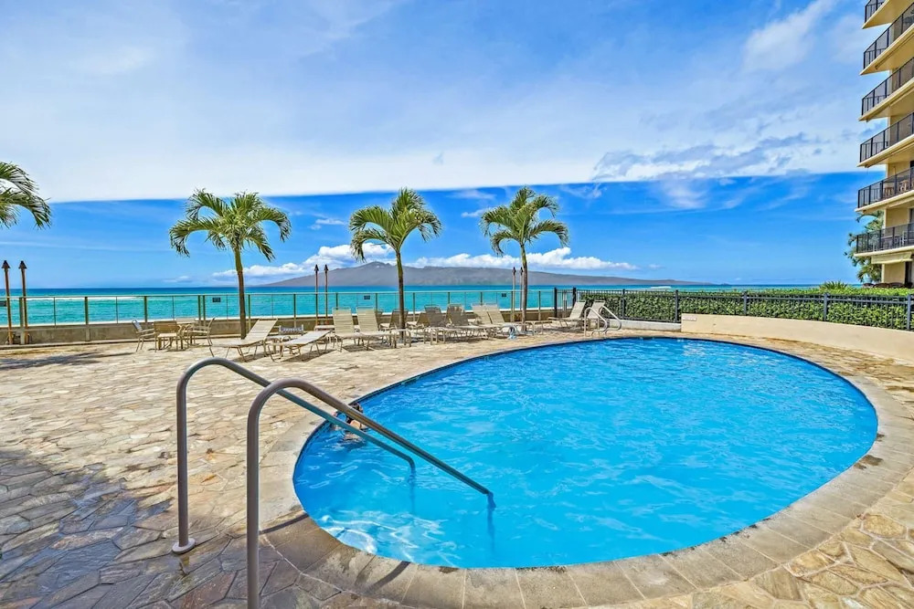 Hololani B703 by Maui Life Realty