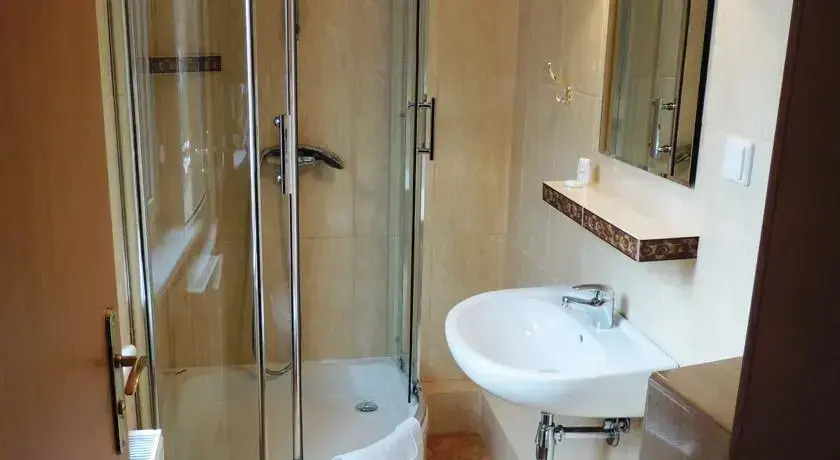 Zieliniec Poznań B&B