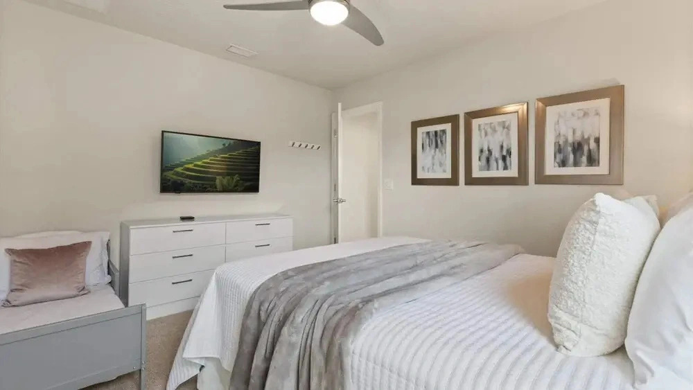 Upstay- Family Villa for 12 w Pool, Games & BBQ