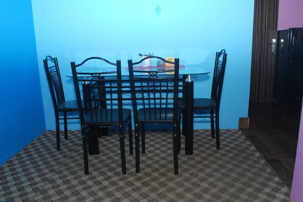 3 Boys Apartment & Guesthouse