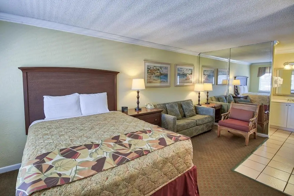 Club Destin Condos