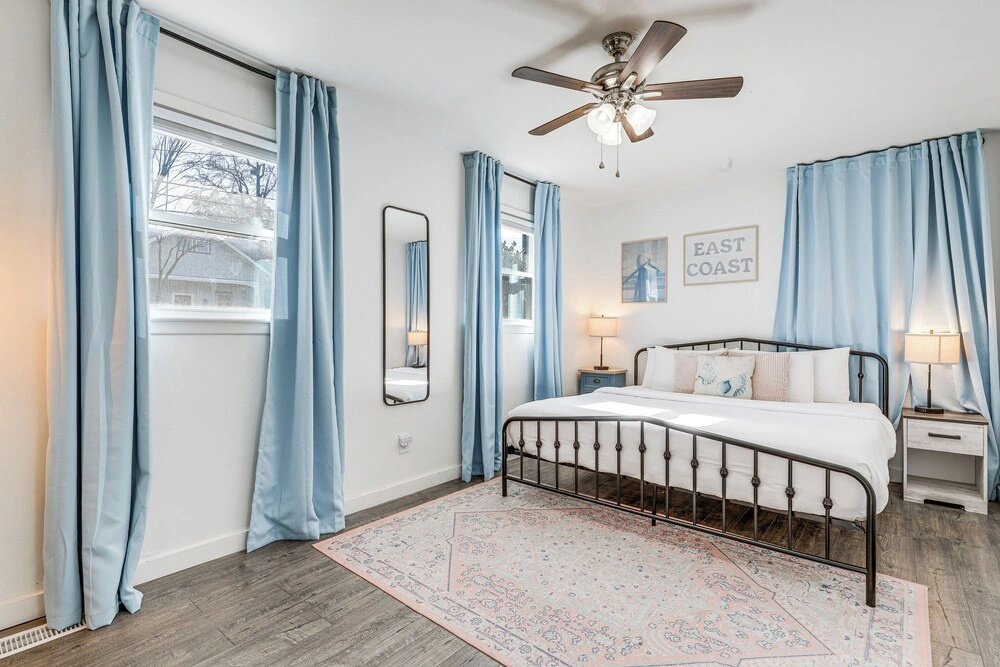 1 Mi to Park Circle: Pet-friendly Home w/ Yard