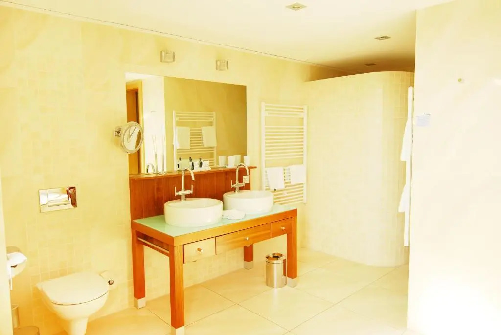 Therme Laa Hotel Silent Spa Villas