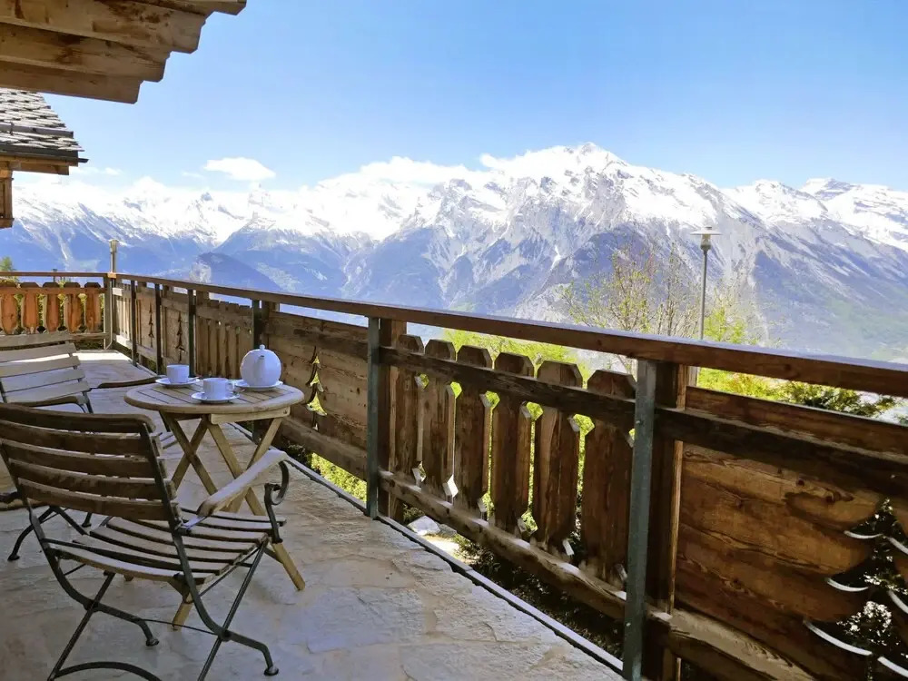 R ves des Alpes Nendaz