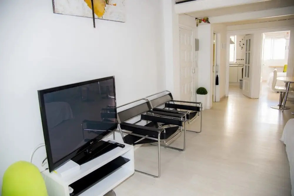 Boros Home