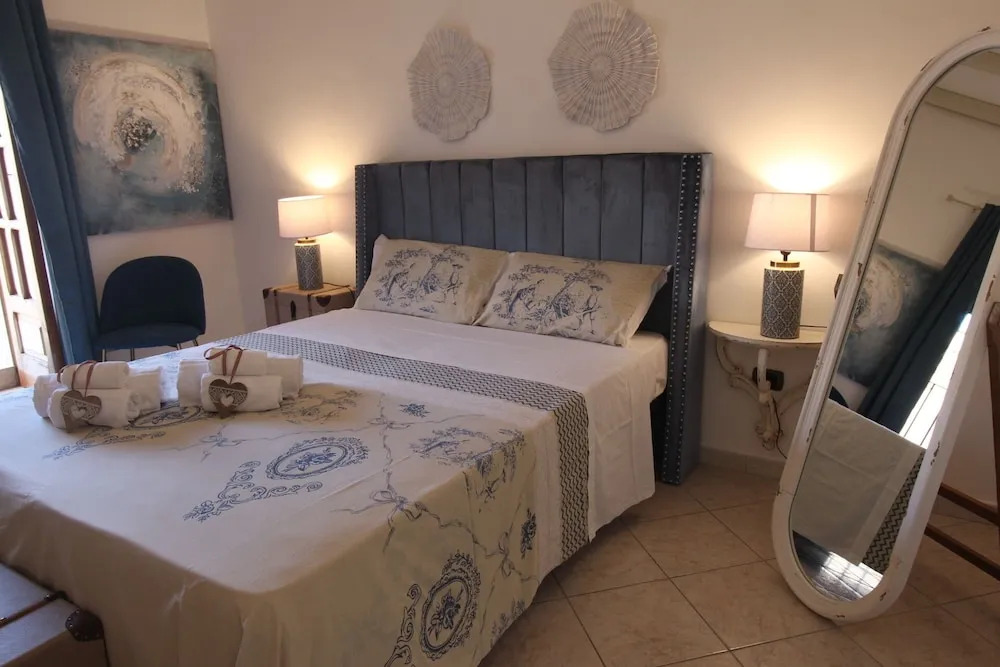 Panorama Suites Noto