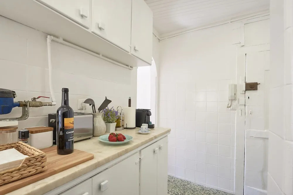 Graça and Alfama Heritage 3-BR Signature Suites by NestAtLisbon