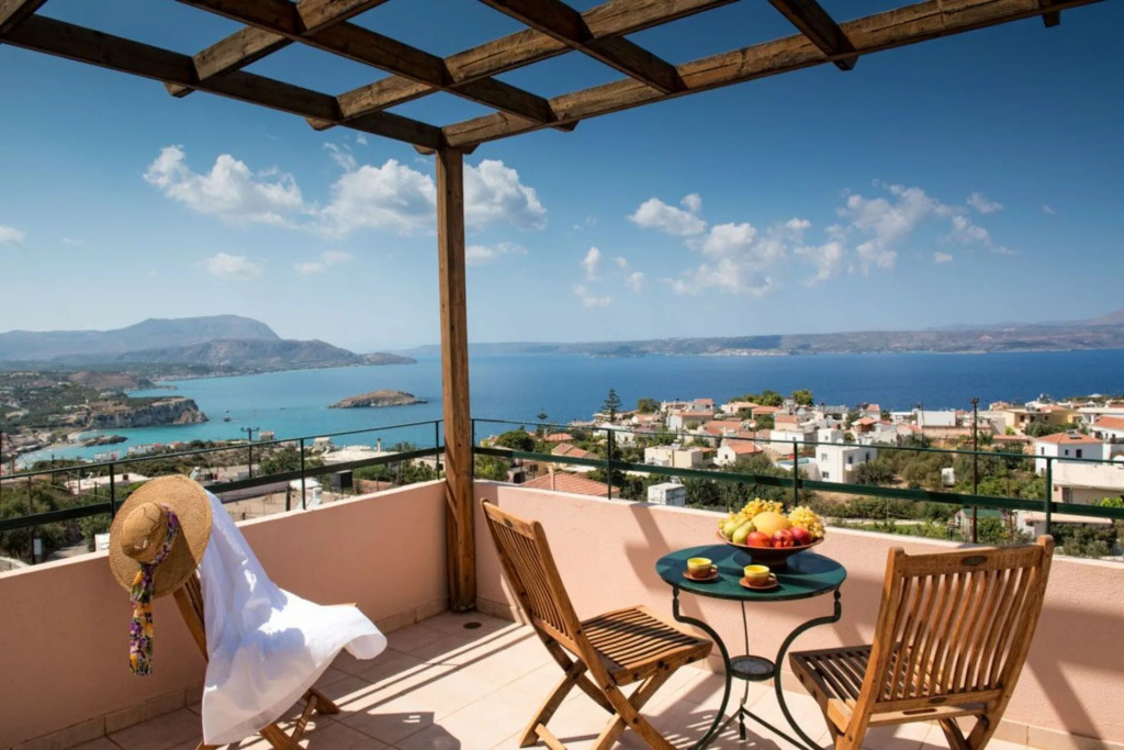 Ariadne Villa