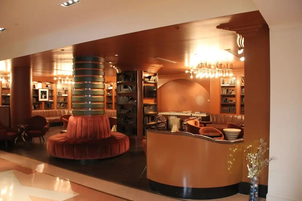 W South Beach Private Luxury Suites