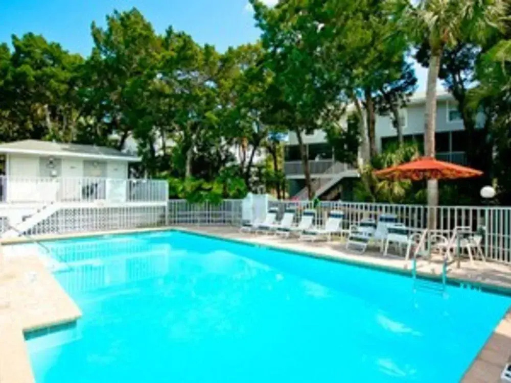 A Gulf Dream - 6250 Holmes #72