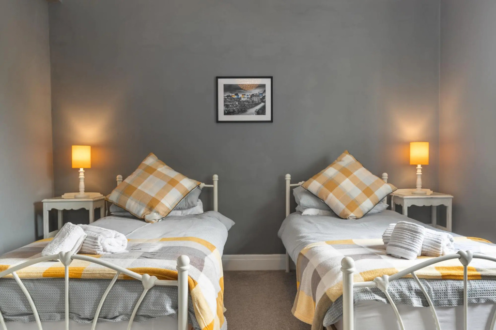 Caldey Island View - Sea Views Log Burner Close to Beach