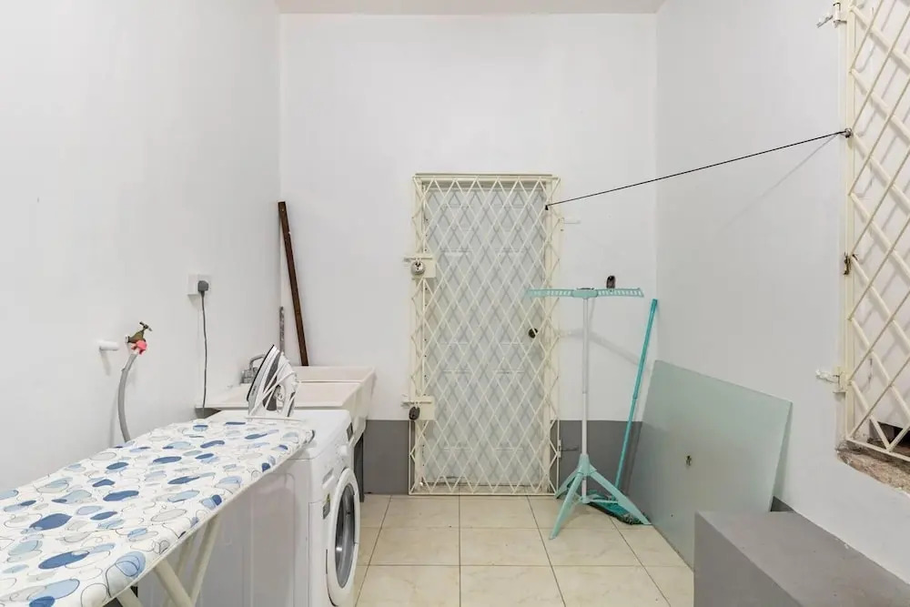 Lovely 1-bed in Montego Bay-rose View Apartment