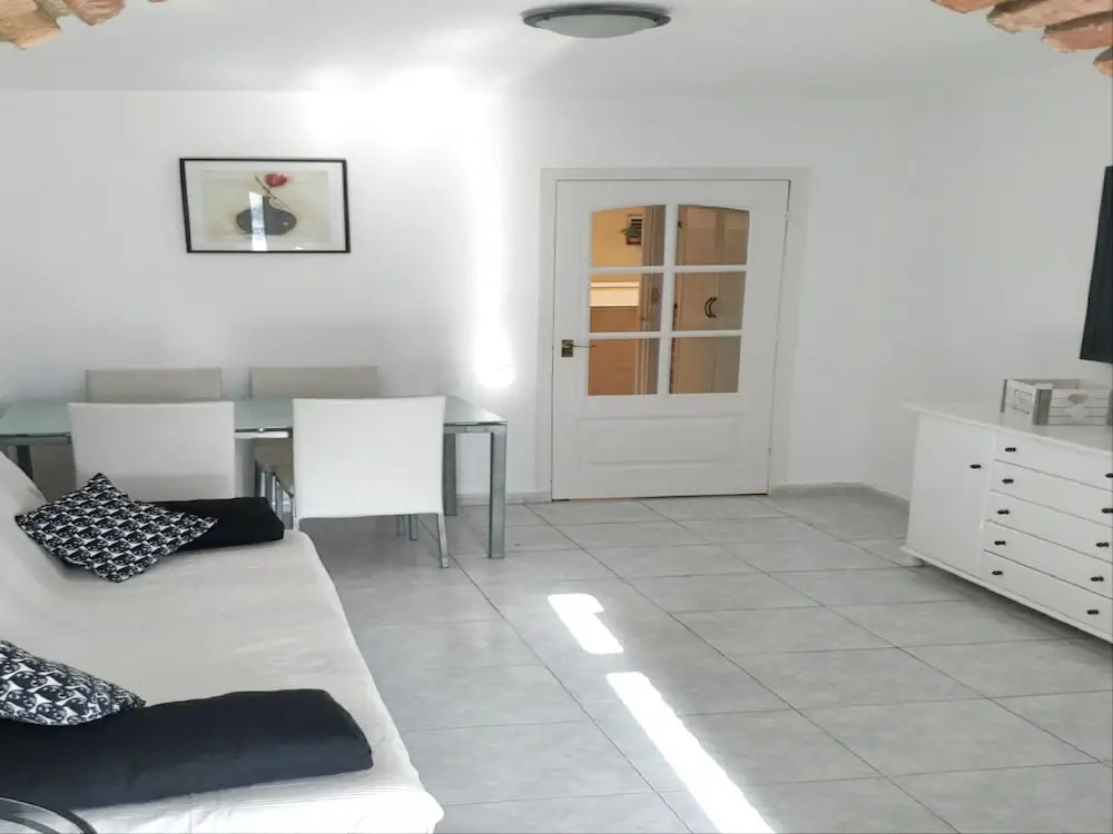 Apartment with One Bedroom in Benalmádena, with Wonderful Sea View, Pool Access And Enclosed Garden - 600 M From the Beach