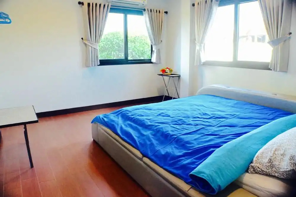 3 Bedroom House @Skytrain