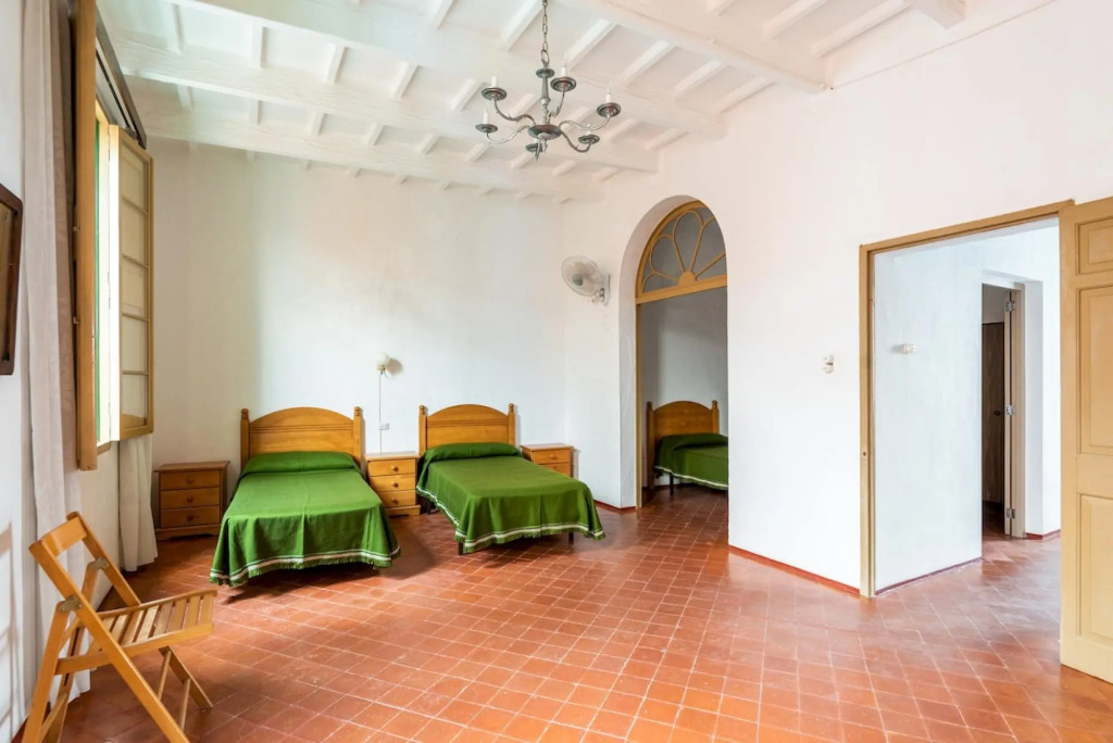 Camps 4 bedroom house, Ciutadella