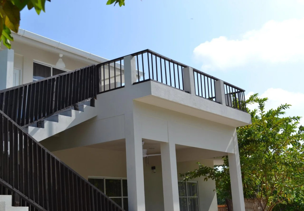 TME Retreats Dhigurah