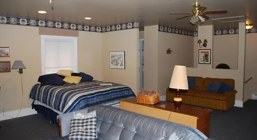 Carriage House