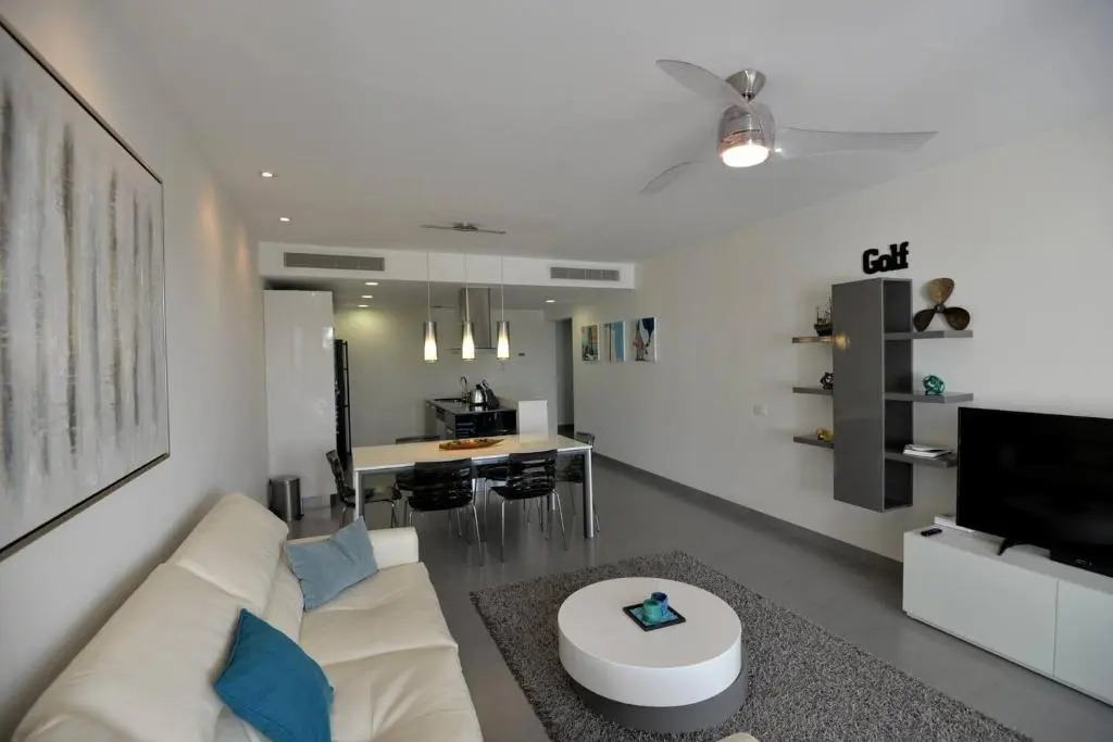 Deluxe Suite Beachside, Private Beach Club and Golf