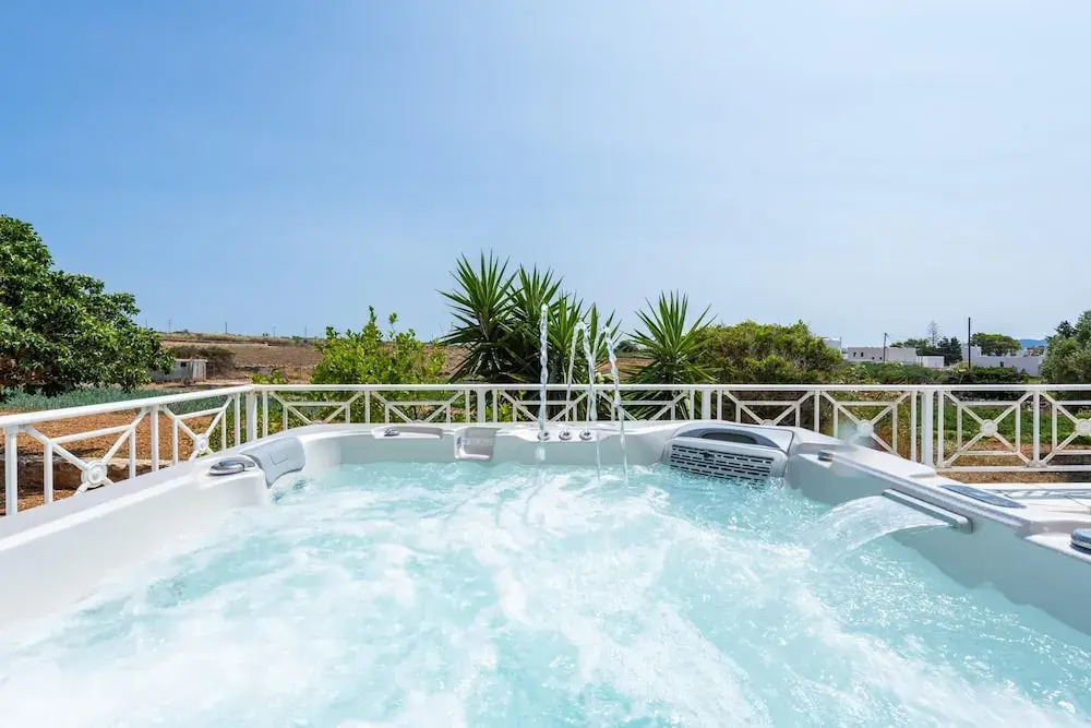 Sun and Salt 3bedroom House
