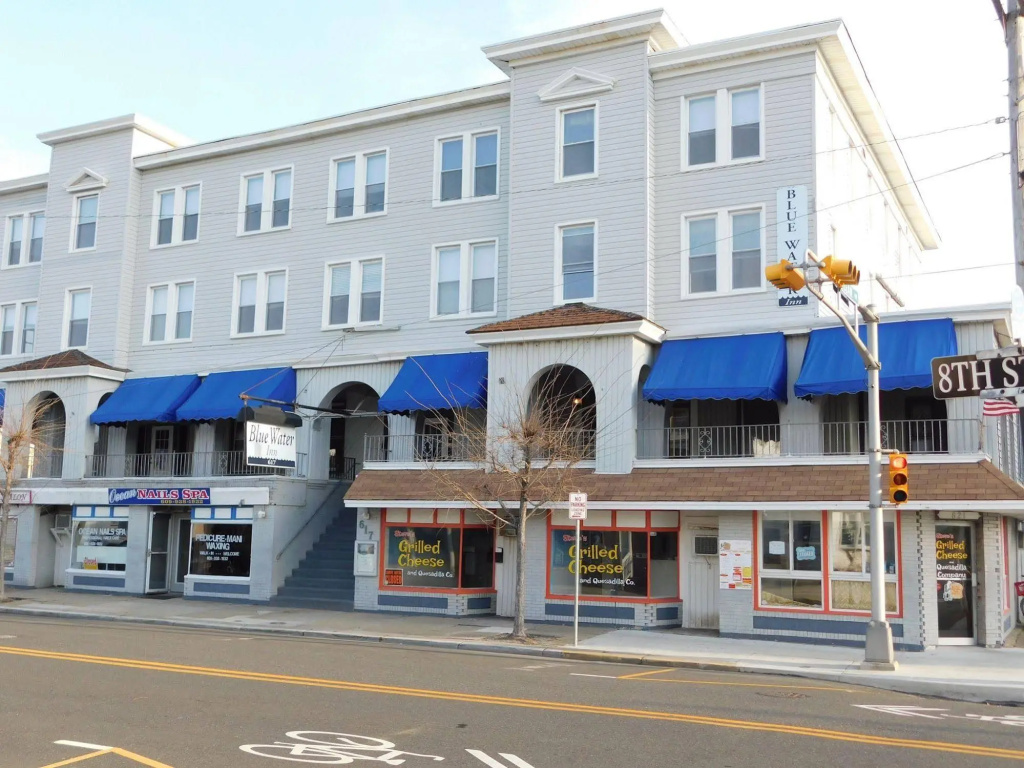 Blue Water Inn