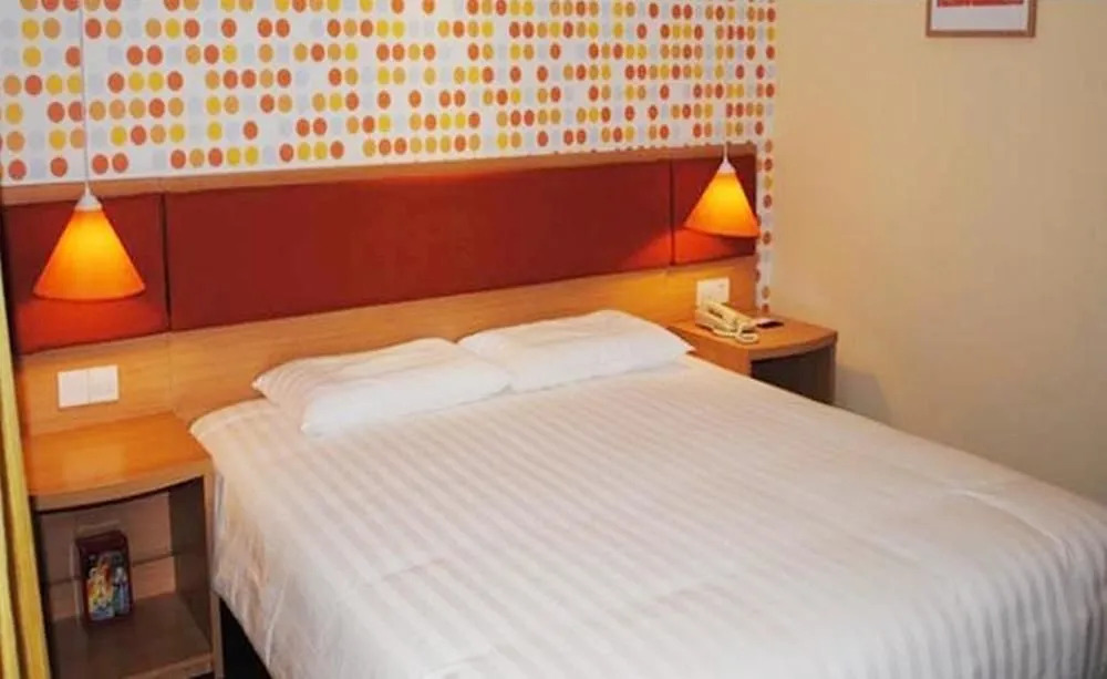 Home Inn Beijing Anningzhuang East Road