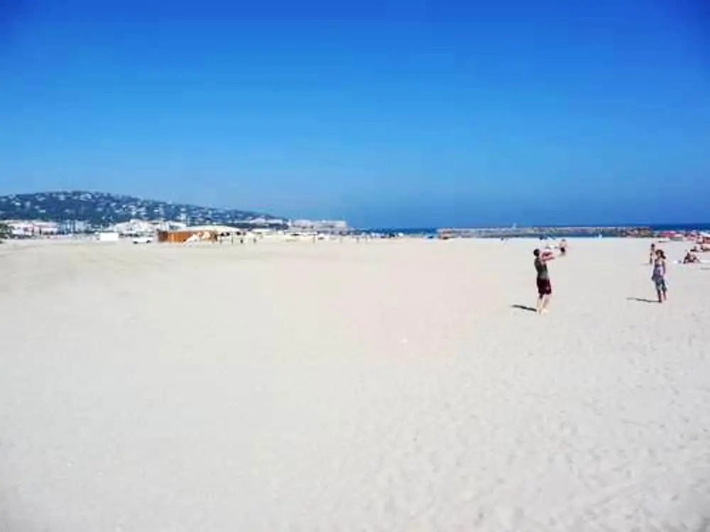 Studio In Sete With Wonderful Sea View Shared Pool Enclosed Garden 200 M From The Beach