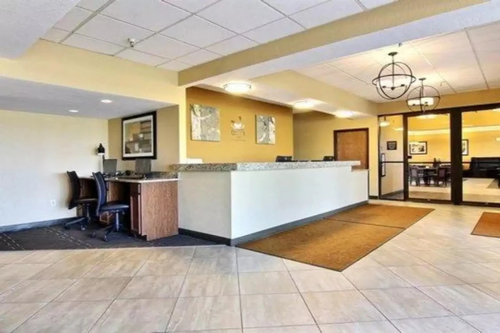 Best Western Inn Of Thief River Falls