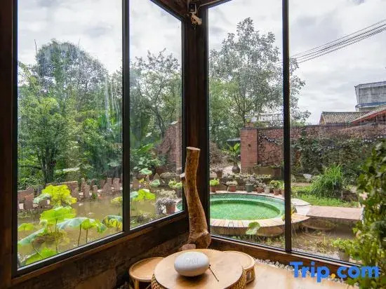 Yehou Qi Homestay (Yaan Mengding Mountain Town Branch)