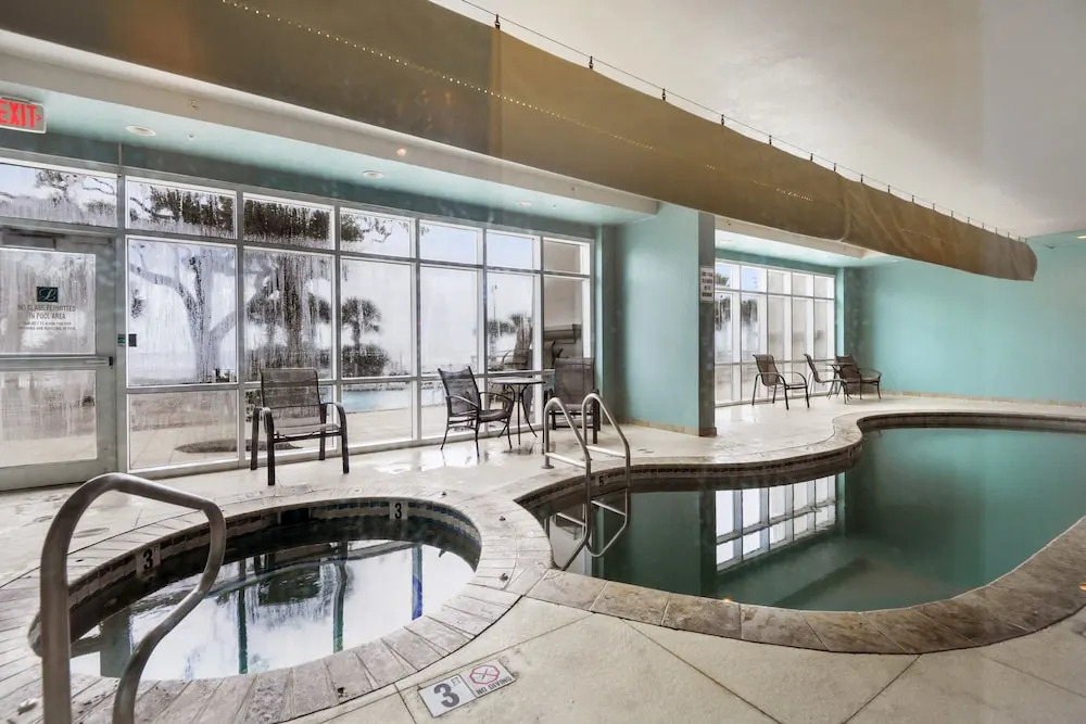 Legacy2-1108 2 Bedrooms 2 Bathrooms Condo