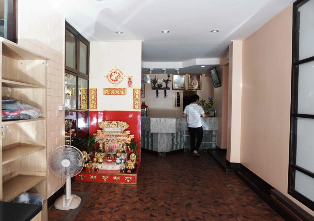 Sureena Hotel