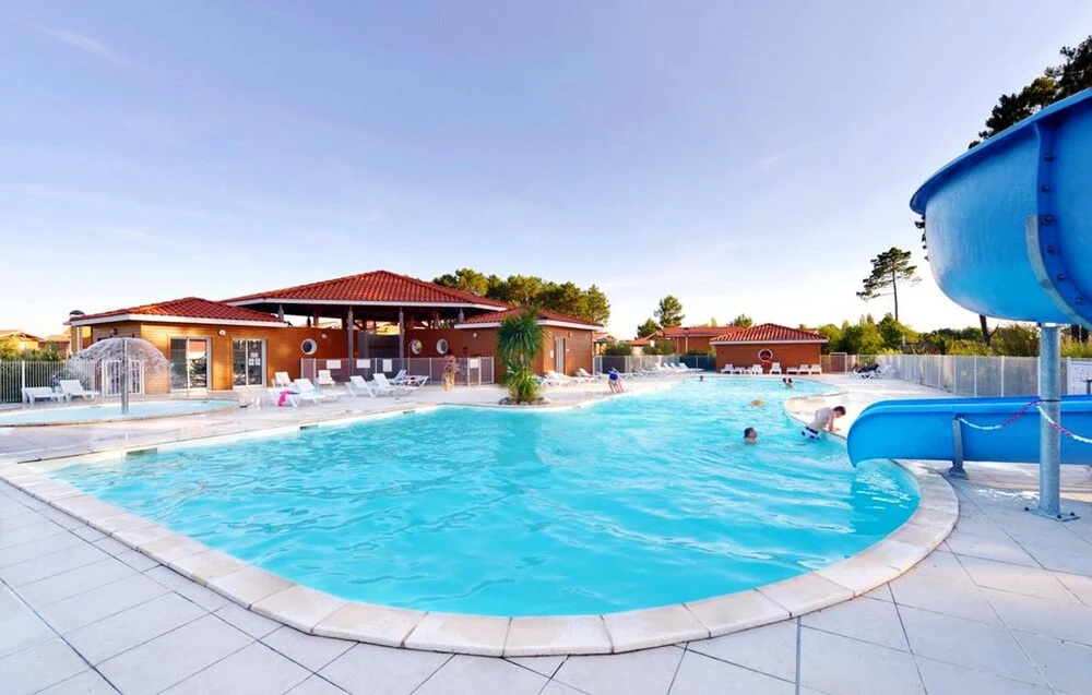 House With 3 Bedrooms in Parentis-en-born, With Shared Pool and Furnished Garden - 20 km From the Beach