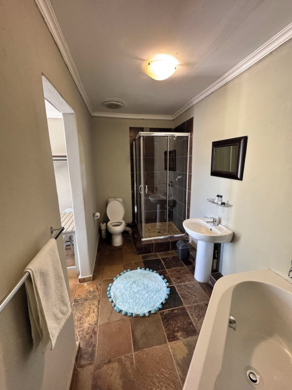 Rhino Creek Estate