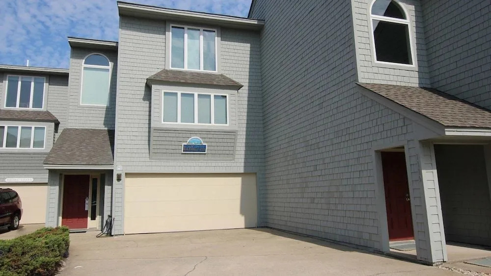 Beach Ball Villa 1121 - 4 Br Home