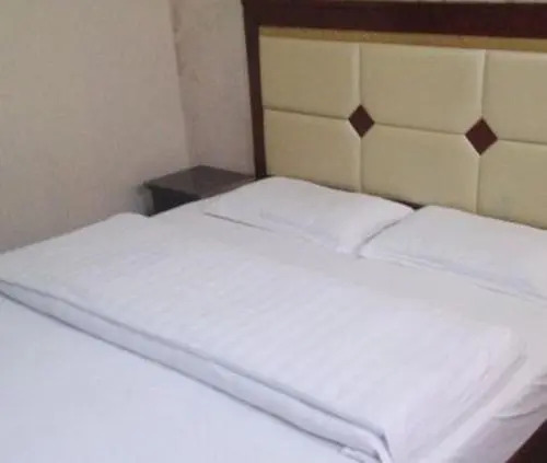 Yulin Jinhong Hotel